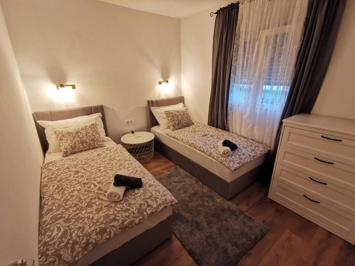 Holiday Home Bulog Sinac Exterior photo