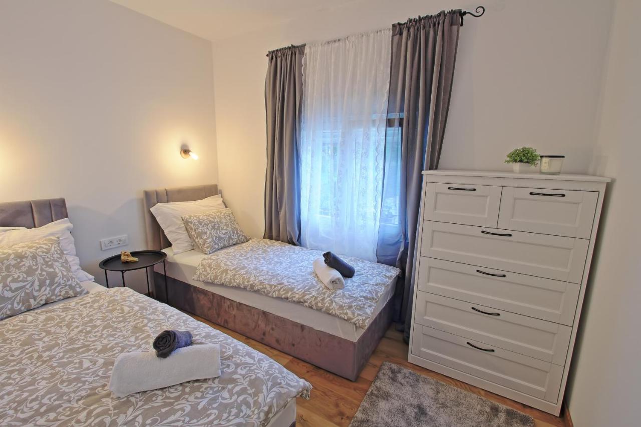 Holiday Home Bulog Sinac Exterior photo