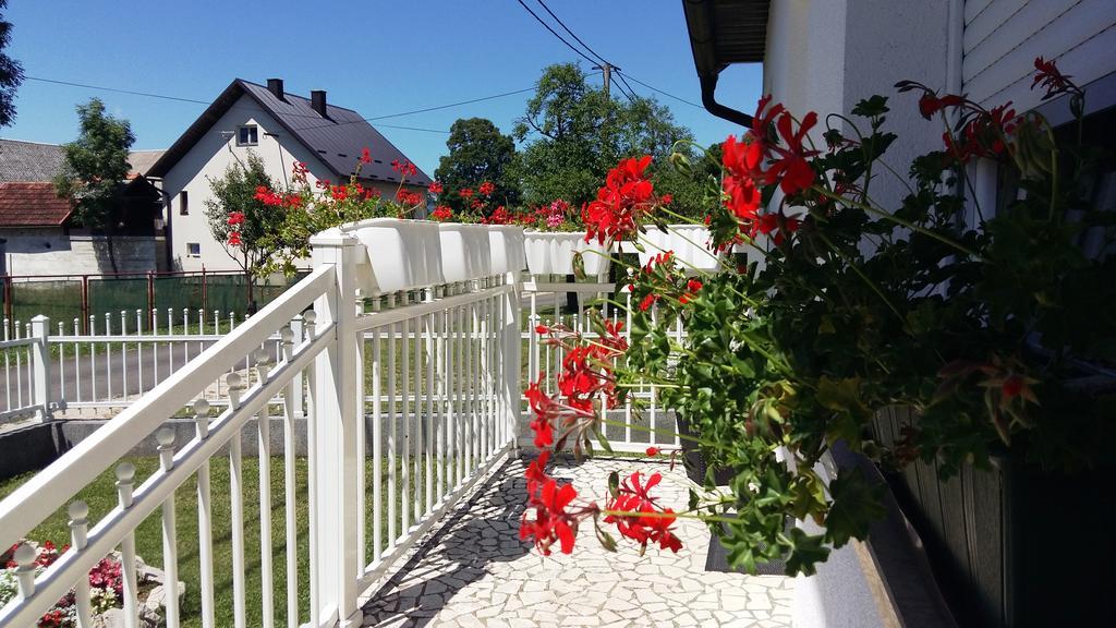 Holiday Home Bulog Sinac Exterior photo