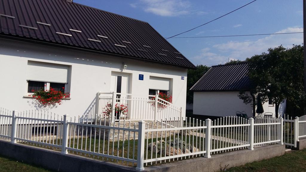 Holiday Home Bulog Sinac Exterior photo