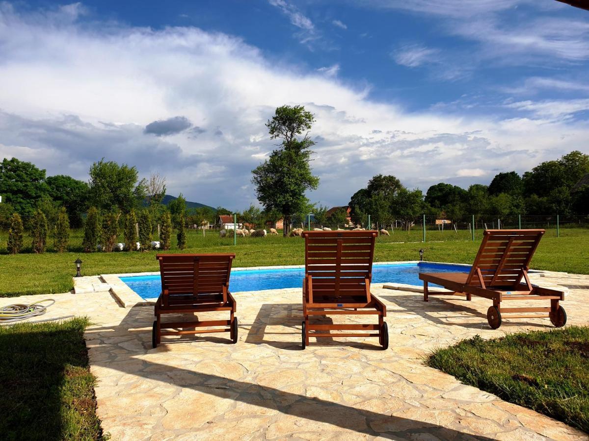 Holiday Home Bulog Sinac Exterior photo